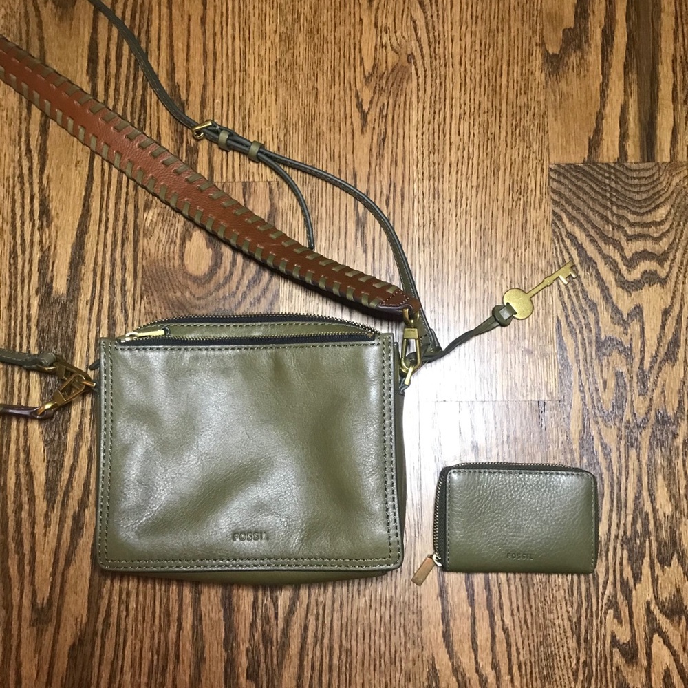 Fossil Purse And Wallet - image 1